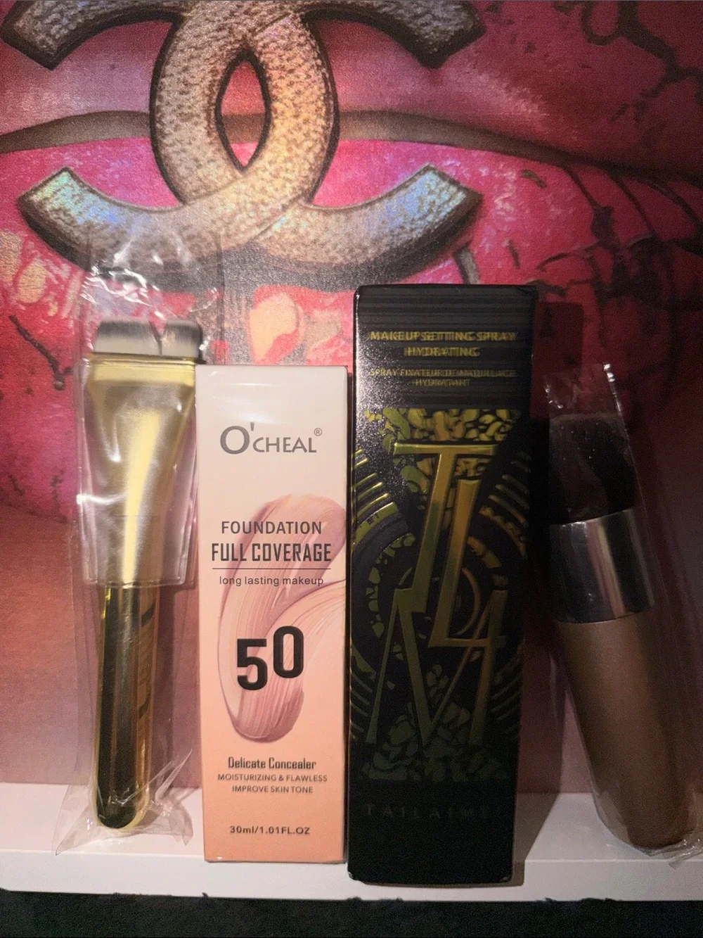 Tailaimei Full Coverage Foundation & Brush 4 PC Set - Champagne Color -NO BOX 🗃️